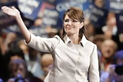 Palin takes a swipe at Obama; brushes off criticism