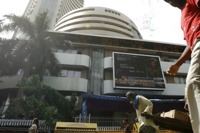 Sensex Climbs 162 Points on Renewed Hope of US Tax Cuts