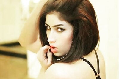 Qandeel Baloch's Brother Arrested, Confesses Killing Sister Over 'Controversial' Posts