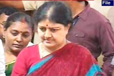HC dimisses Sasikala's criminal plea