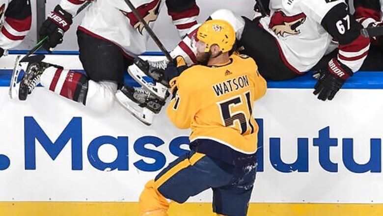 Saros sharp, Predators even series with 4-2 win over Coyotes