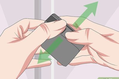 How to Remove a Mophie Case