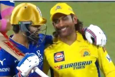 RCB vs CSK: Virat Kohli, MS Dhoni Face Off in Virtual Knockout Amid Playoff Drama and Thunderstorm Threat