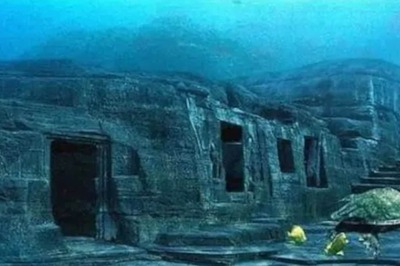 What Is ‘Japan's Atlantis’? The Internet’s Latest Obsession