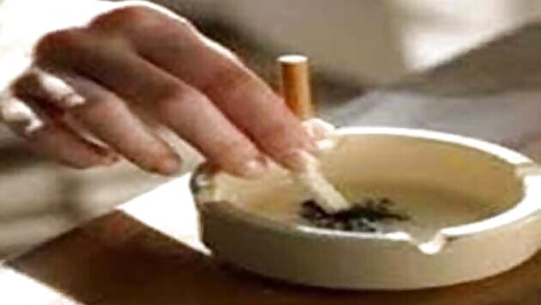 Trying to quit smoking? Avoid pretty women