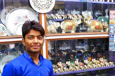 Right To Sit: TN Govt Tables Bill To Provide Mandatory Seating To All Employees, Health Experts Welcome The Move