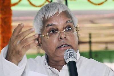 Bihar: Lalu escapes unhurt as portion of dais caves in