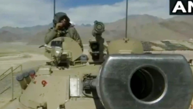 WATCH | Tanks, Vehicles That Can Operate in -40 Degrees Stationed in Ladakh Amid Row with China