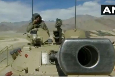 WATCH | Tanks, Vehicles That Can Operate in -40 Degrees Stationed in Ladakh Amid Row with China