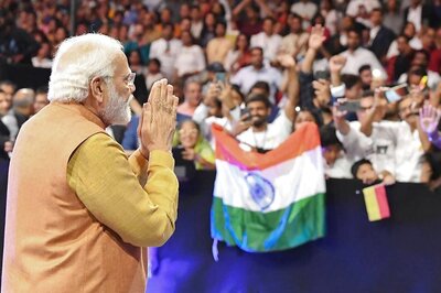 Right Foot Forward | From Inflation, Jobs to Deepening Religious Fault Lines: Red Flags for Modi Govt