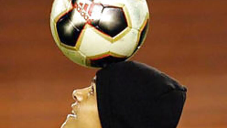 Brazilian Denilson is worth $6.5 mn