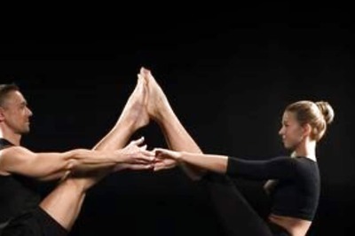 Valentine's Day 2023: Easy Couple Yoga Poses For You And Your Partner