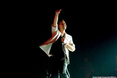 Edward Maya wants to team up with Priyanka Chopra