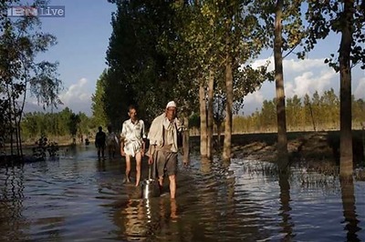 Pakistani Kashmiris want India border opened for flood relief