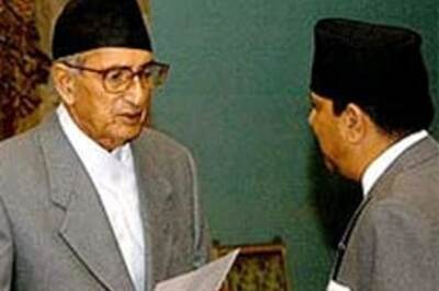 Nepal's PM, rebels to begin peace talks