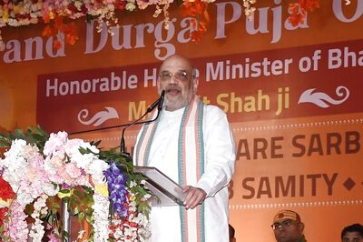 Amit Shah to Mamata Banerjee: West Bengal’s Pandal Politics Peaks Ahead of Durga Pujo