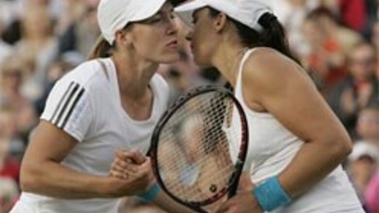 Venus faces Bartoli in Wimbledon final