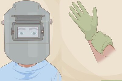 How to Cut Corrugated Metal