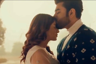 Paras Chhabra, Mahira Sharma Star in Mohit Chauhan's 'Rang Lageya' Video