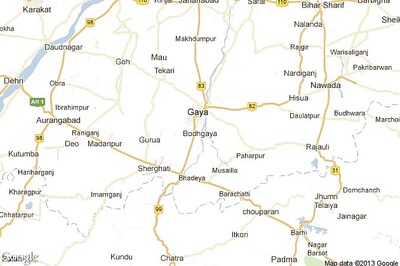 Mob attacks anti-encroachment squad, torch excavator