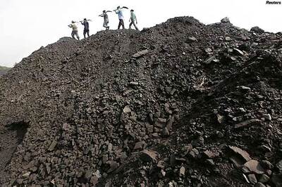 Telangana: Heavy rainfall affects coal mining