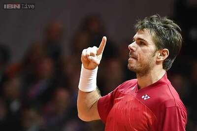 Stan Wawrinka gives Switzerland lead vs France in final