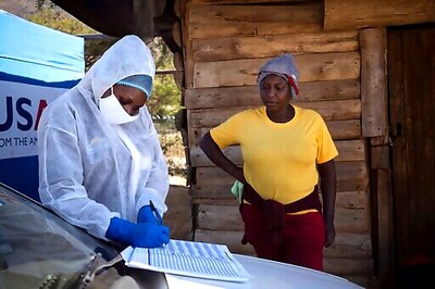 South Africa's poor scramble for anti-HIV drugs amid virus