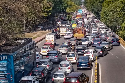 Massive Traffic Jams On Roads Connecting Delhi-Noida Due To Farmers Protest | Routes To Avoid