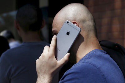 US Agencies Probe Apple Over Slowing iPhones: Report