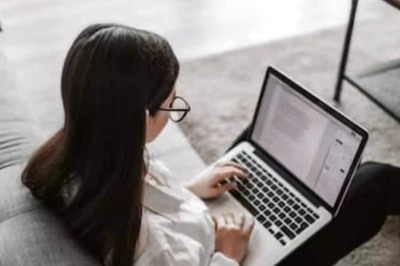 Pushing Workers Very Hard Can't Sustain Pace; Different Mindset Needed: Zoho CEO Vembu