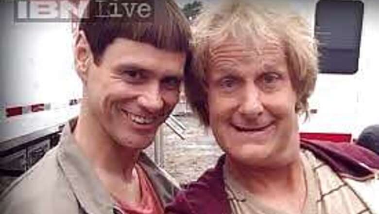 Jim Carrey gives a female fan the signature haircut of his character Lloyd Christmas from 'Dumb And Dumber'