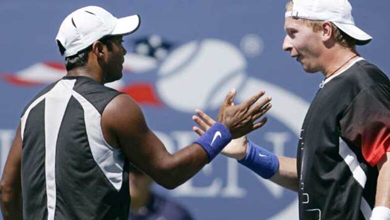Paes-Dlouhy crash out of Cincinnati Masters