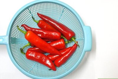 How to Dice Chili Peppers