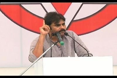 Jan Sena Founder Pawan Kalyan Attacks TDP-BJP on Special Category Status Issue