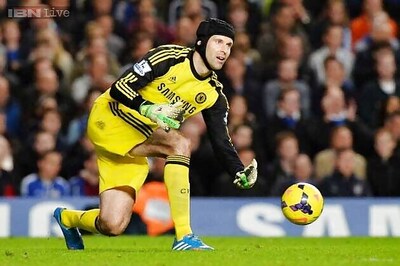 Petr Cech chasing Peter Bonetti's Chelsea record for most shutouts