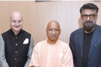 Anupam Kher, Vivek Agnihotri and Team of The Kashmir Files Meet UP CM Yogi Adityanath