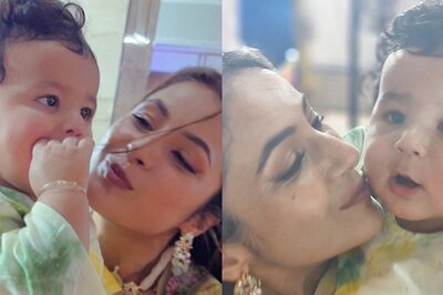 Shehnaaz Gill Plays With Bharti Singh's Son Gola and Gives Him 'Pappiya'; Watch Adorable Videos