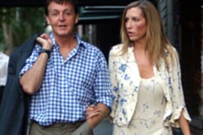 McCartney locks wife out of the house