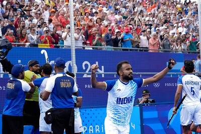 'The Great Wall of India': Netizens Hail PR Sreejesh's Efforts as India Beat Great Britain to Enter the Semi-Finals