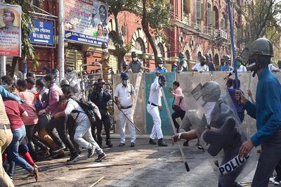 Left-Cong Activists Clash with Cops During March Over Jobs; 12-hour Bengal Bandh Called Tomorrow