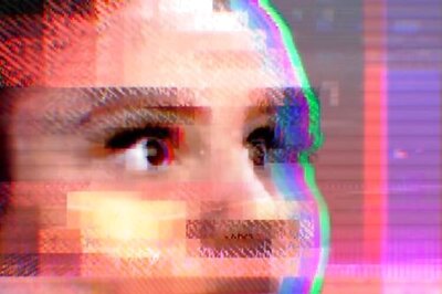 Microsoft chatbot 'Tay' rejoins Twitter only to launch spam attack on followers