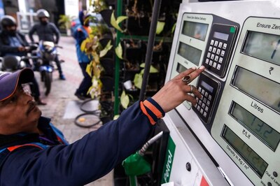Petrol Price Today in Delhi Below Rs 100; Check Petrol, Diesel Rates in Mumbai, Kolkata, Other Cities