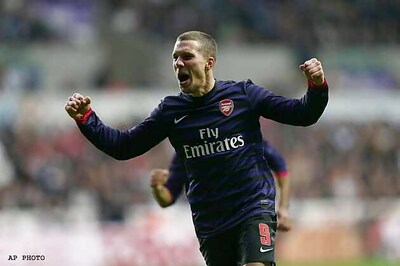 Arsenal held 2-2 by Swansea in FA Cup 3rd round