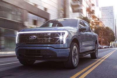 Ford F-150 Lightning Receives Over 44,000 Bookings in Just 48 Hours