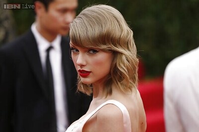 Three people arrested outside Taylor Swift's house after they accosted her security guards