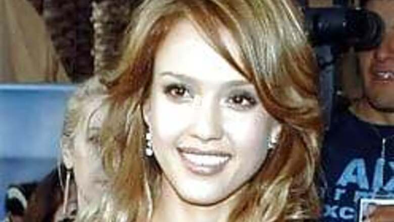 It's official: Jessica Alba engaged to Cash Warren