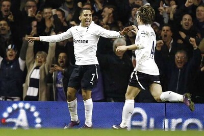 Spurs draw level with Utd after Everton win