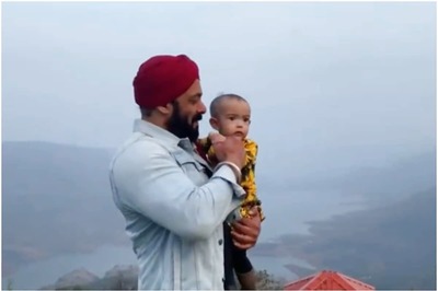 Arpita Khan Shares Adorable Video of Salman Khan Dancing with Baby Ayat in His Arms