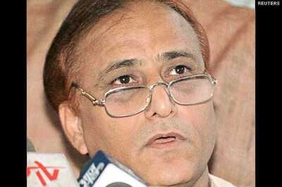 Ashok Singhal's remark a conspiracy to destabilise Centre: Azam Khan