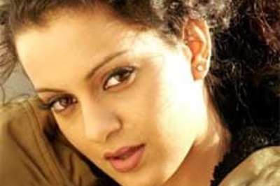Kangana threatened by sis's attacker